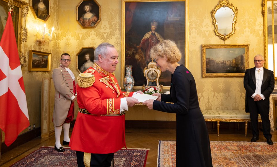 Ambasadorė Sigita Maslauskaitė-Mažylienė įteikė skiriamuosius raštus Maltos Ordino Didžiajam Magistrui