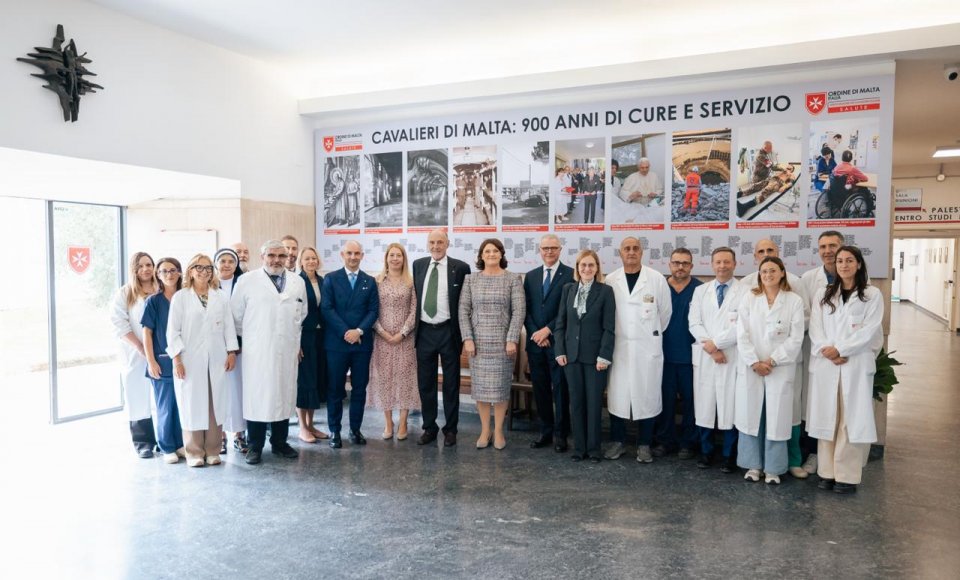 Pirmoji ponia Diana Nausėdienė susitiko su Maltos Ordino atstovais