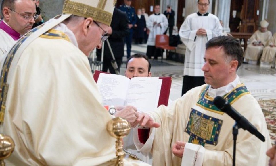 Romos Švč. M. Marijos didžiosios bazilikos nepaprastasis komisaras Rolandas Makrickas...
